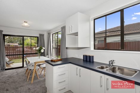 Photo of property in 1/34 Solomon Avenue, Redwood, Christchurch, 8051