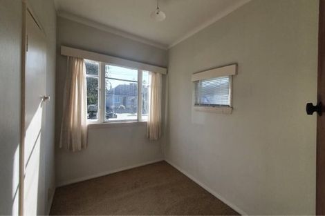 Photo of property in 11 Nikau Street, Tawhero, Whanganui, 4501