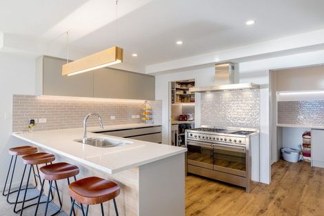 Photo of property in 16 Muriwai Drive, Diamond Harbour, Lyttelton, 8971