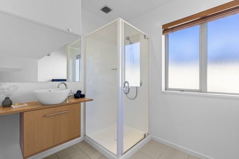 Photo of property in 18 Lochnagar Drive, Lake Hayes, Queenstown, 9304