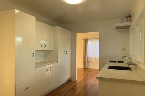 Photo of property in 10 Murphy Road, Taradale, Napier, 4112