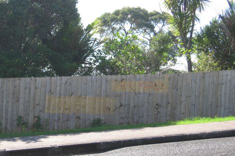 Photo of property in 193 Glengarry Road, Glen Eden, Auckland, 0602