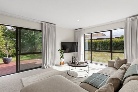 Photo of property in 10 Erskine Street, Lake Hayes, Queenstown, 9304