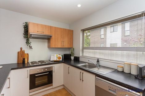 Photo of property in 4/75 Burke Street, Addington, Christchurch, 8024