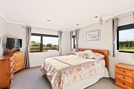 Photo of property in 567 Smart Road, Hillsborough, New Plymouth, 4372