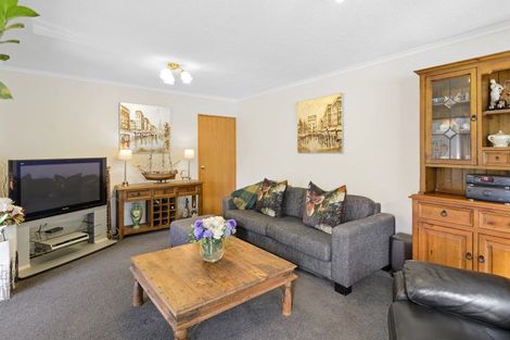 Photo of property in 2 Pentland Drive, Belfast, Christchurch, 8051