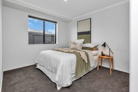 Photo of property in 25 Kitemaunga Avenue, One Tree Point, 0118