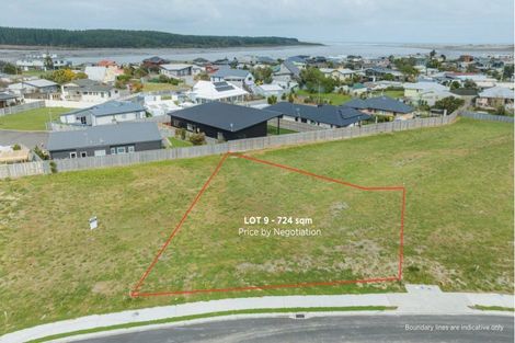Photo of property in 8 Koa Rise, Foxton Beach, 4815