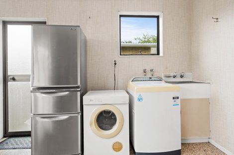 Photo of property in 8a Carr Street, Te Kamo, Whangarei, 0112