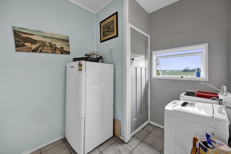 Photo of property in 570 South Road, Hawera, 4672