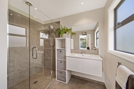 Photo of property in 9 Crown Close, Prebbleton, 7604