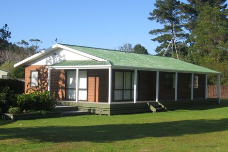 Photo of property in 100 Goldfields Drive, Matarangi, Whitianga, 3592
