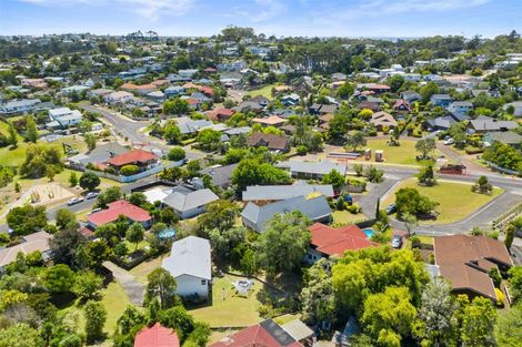 Photo of property in 37 Linwood Avenue, Forrest Hill, Auckland, 0620