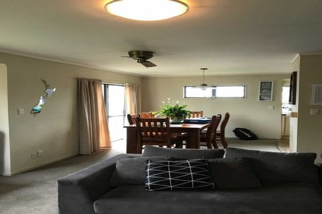 Photo of property in 17b Dinsdale Road, Dinsdale, Hamilton, 3204