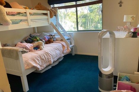 Photo of property in 22 Wicklam Lane, Greenhithe, Auckland, 0632