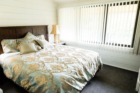 Photo of property in 19 Pyatt Crescent, Saint Johns, Auckland, 1072