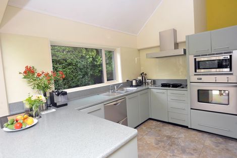 Photo of property in 19 Haronga Road, Inner Kaiti, Gisborne, 4010