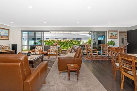 Photo of property in 50 Sterling Park, Lytton West, Gisborne, 4010