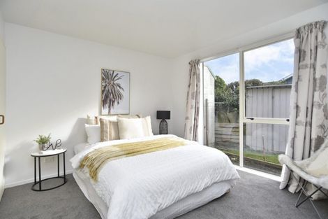 Photo of property in 35 Larch Place, Casebrook, Christchurch, 8051