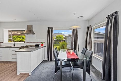 Photo of property in 52 Vivian Street, Burwood, Christchurch, 8083