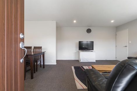 Photo of property in 2a Newham Place, Henderson, Auckland, 0612