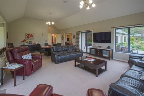 Photo of property in 41 Arcadia Place, Seaward Bush, Invercargill, 9812