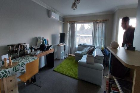 Photo of property in 4/96 Titirangi Road, New Lynn, Auckland, 0600