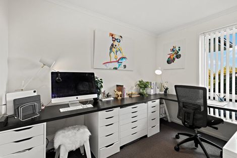 Photo of property in 24 Laly Haddon Place, Matakana, 0985