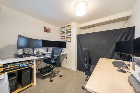 Photo of property in 73 Kairimu Street, Stokes Valley, Lower Hutt, 5019