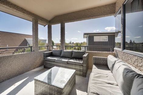 Photo of property in 2/16 Aubrey Crescent, Rainbow Point, Taupo, 3330