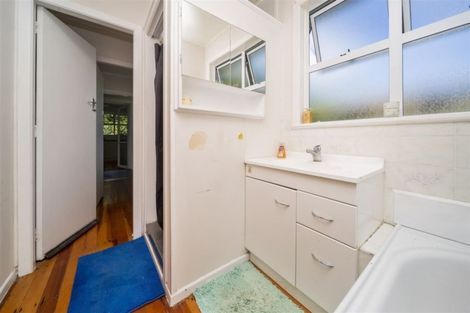 Photo of property in 9 Fyson Place, Hawera, 4610