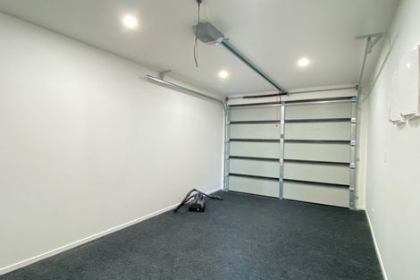 Photo of property in 7 Dinaric Lane, Westgate, Auckland, 0814