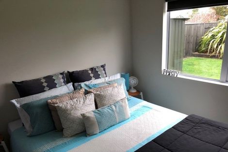 Photo of property in 4 Cullen Court, Palmerston North, 4410