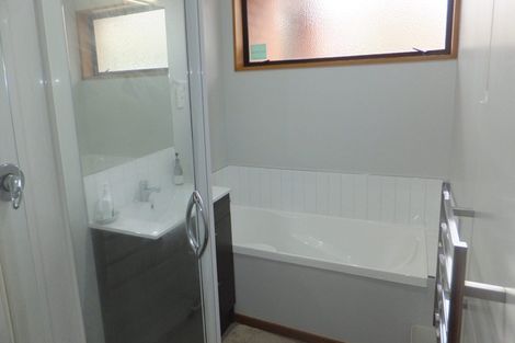 Photo of property in 2/14 Rata Street, Riccarton, Christchurch, 8041