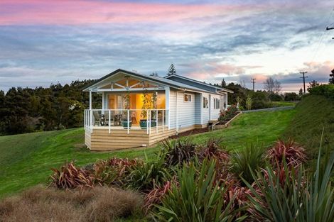 Photo of property in 180 Taylor Road, Waimauku, 0882