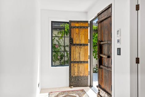 Photo of property in 6a Hall Avenue, Regent, Whangarei, 0112