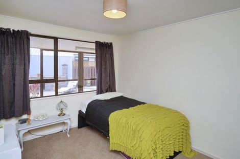 Photo of property in 28 Coates Place, Rangiora, 7400