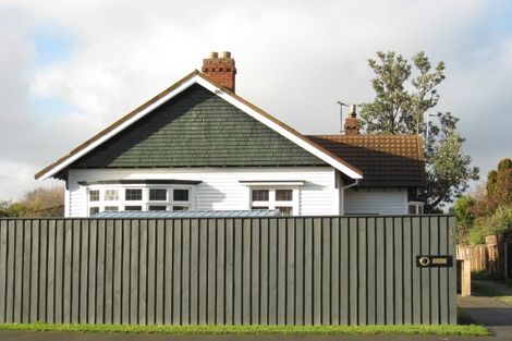 Photo of property in 108 Innes Road, St Albans, Christchurch, 8052