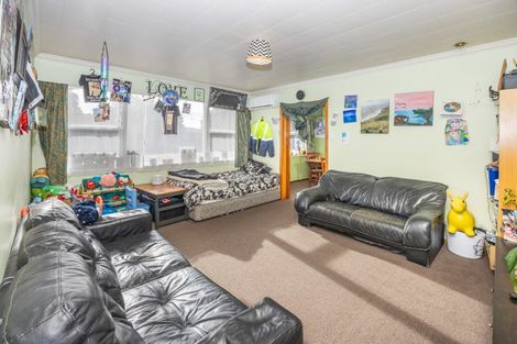 Photo of property in 19 Durham Street, Nawton, Hamilton, 3200