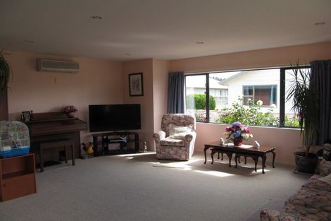 Photo of property in 4 Mayfair Grove, Alexandra, 9320