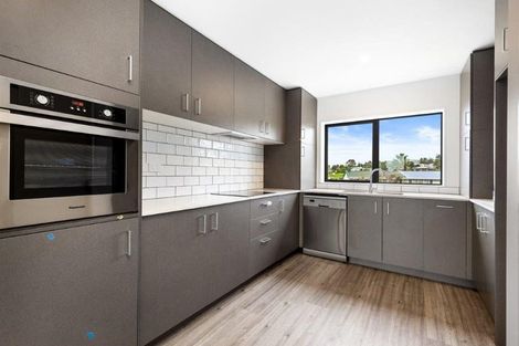 Photo of property in 7/2g Castledine Crescent, Glen Innes, Auckland, 1072