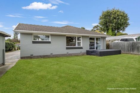 Photo of property in 23 Woodbury Street, Avonhead, Christchurch, 8042
