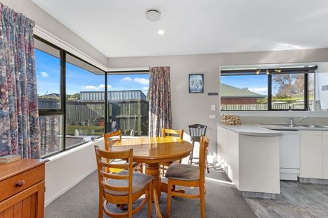 Photo of property in 38 Castletown Place, New Brighton, Christchurch, 8083