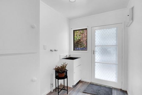 Photo of property in 17 Matipo Crescent, Pukete, Hamilton, 3200