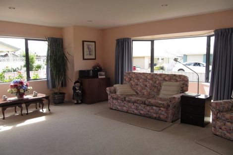 Photo of property in 4 Mayfair Grove, Alexandra, 9320