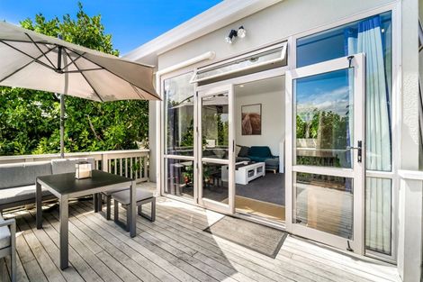 Photo of property in 22 Cascaden Road, Gulf Harbour, Whangaparaoa, 0930