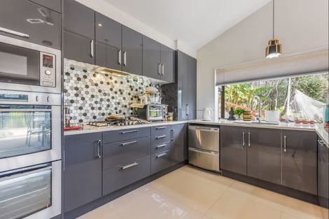 Photo of property in 25a Milton Terrace, Picton, 7220