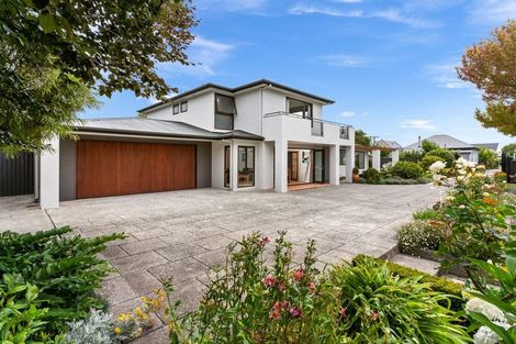 Photo of property in 132b Mcfaddens Road, St Albans, Christchurch, 8052