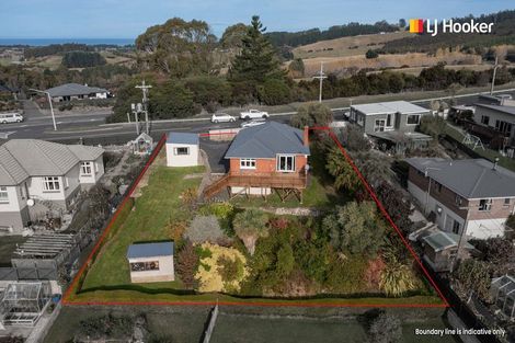 Photo of property in 8 Saddleview Place, Fairfield, Dunedin, 9018