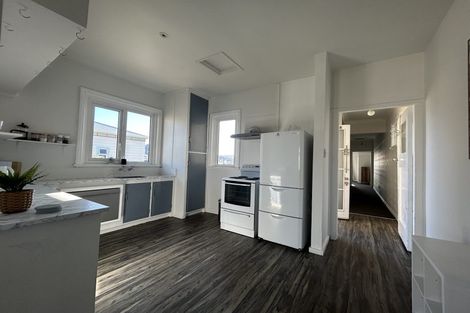 Photo of property in 75 Pirie Street, Mount Victoria, Wellington, 6011